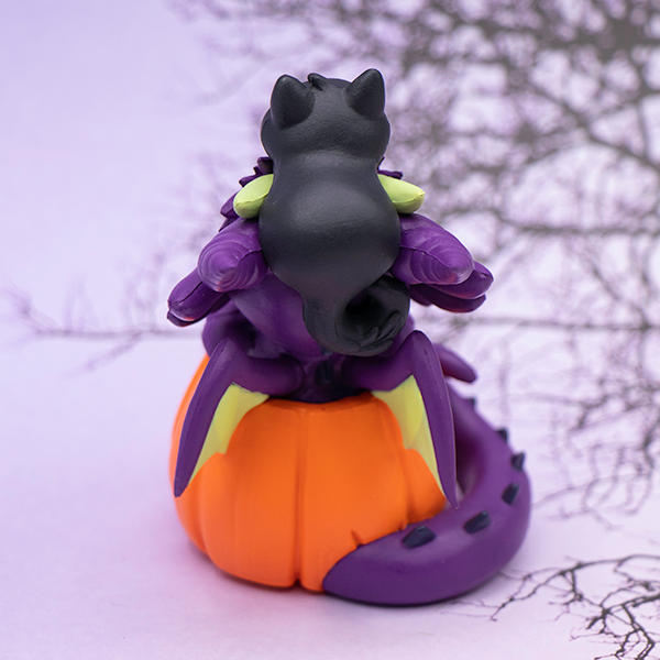 Trix & Midnight Figure | Dragons and Beasties